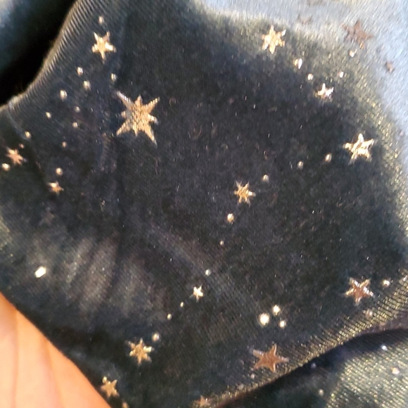 Top - Picture 4 of 4